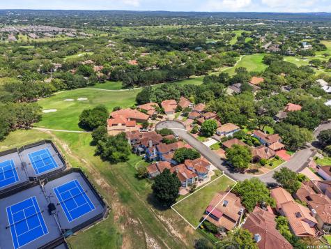 29431 Summit Ridge Drive Fair Oaks Ranch TX 78015