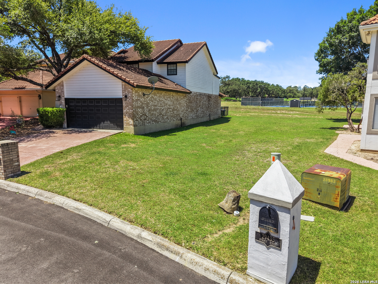 29431 Summit Ridge Drive Fair Oaks Ranch TX 78015