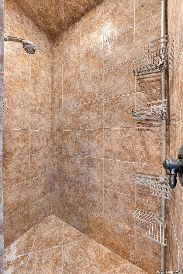 1107 Mary Frances Drive Kerrville TX 78028