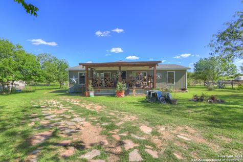 661 Longhorn Trail Seguin TX 78155