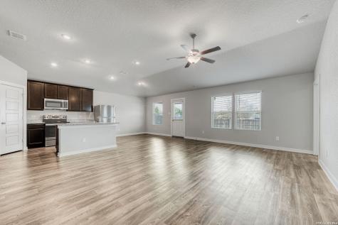5443 Coral Valley San Antonio TX 78242
