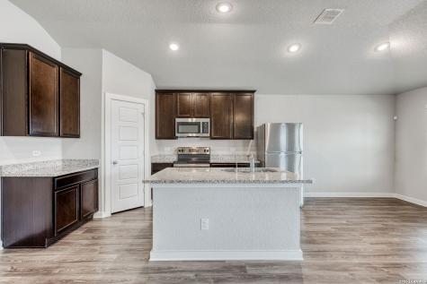 5443 Coral Valley San Antonio TX 78242