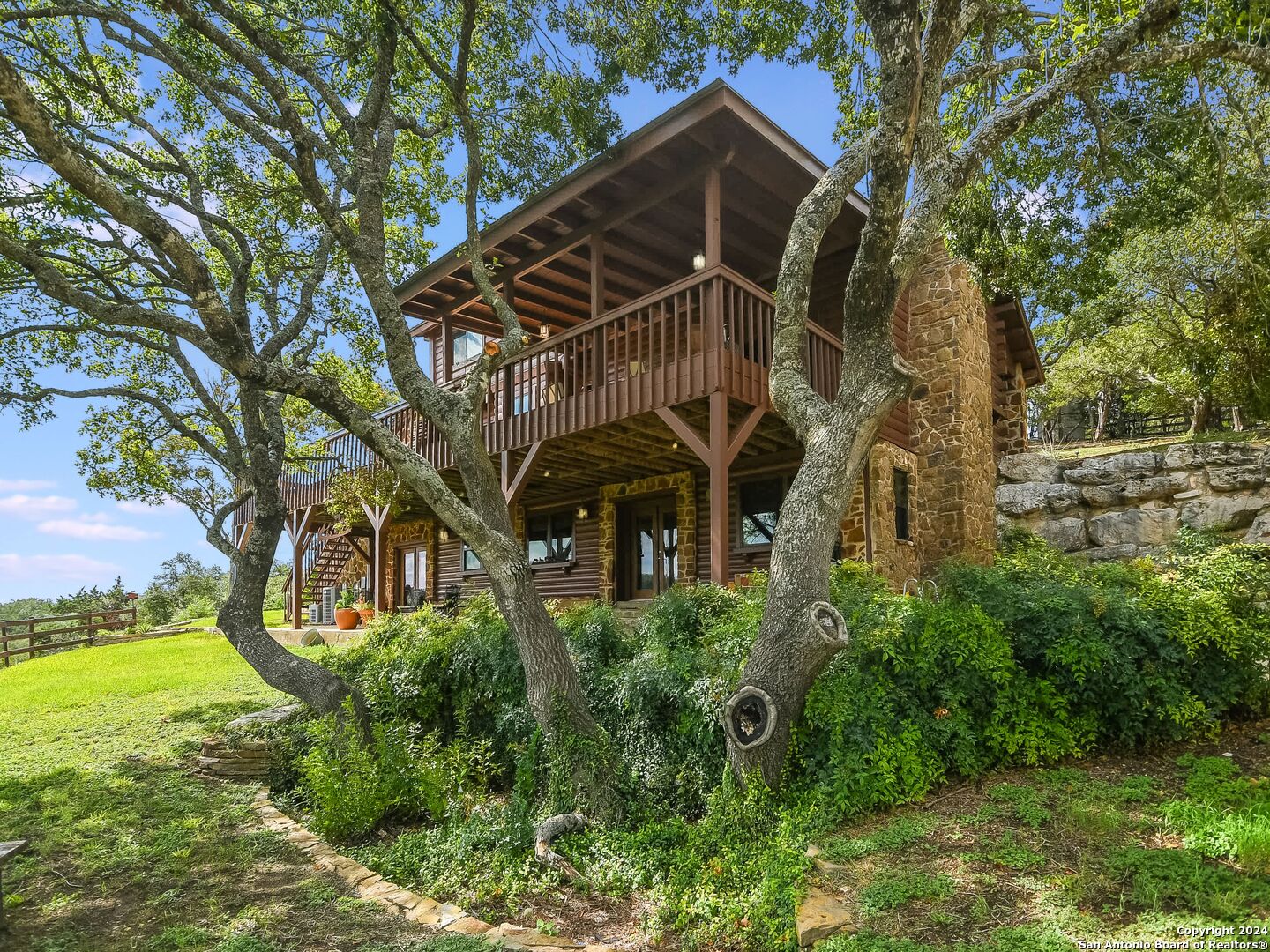27728 Ramblewood Street San Antonio TX 78261
