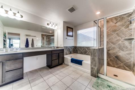 11330 Hill Top Bend Helotes TX 78023