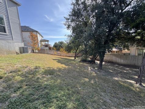 11330 Hill Top Bend Helotes TX 78023