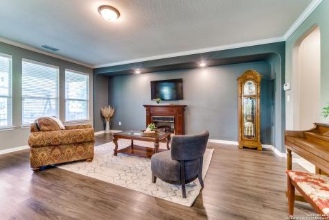 11330 Hill Top Bend Helotes TX 78023