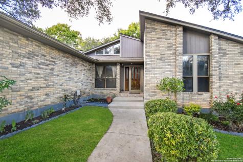8827 Shady Winds San Antonio TX 78254