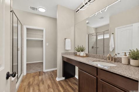12417 Vista Rim San Antonio TX 78233