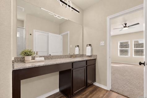 12417 Vista Rim San Antonio TX 78233