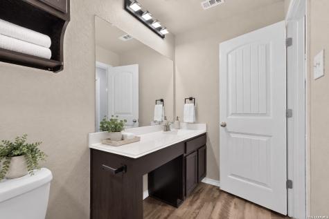 12417 Vista Rim San Antonio TX 78233