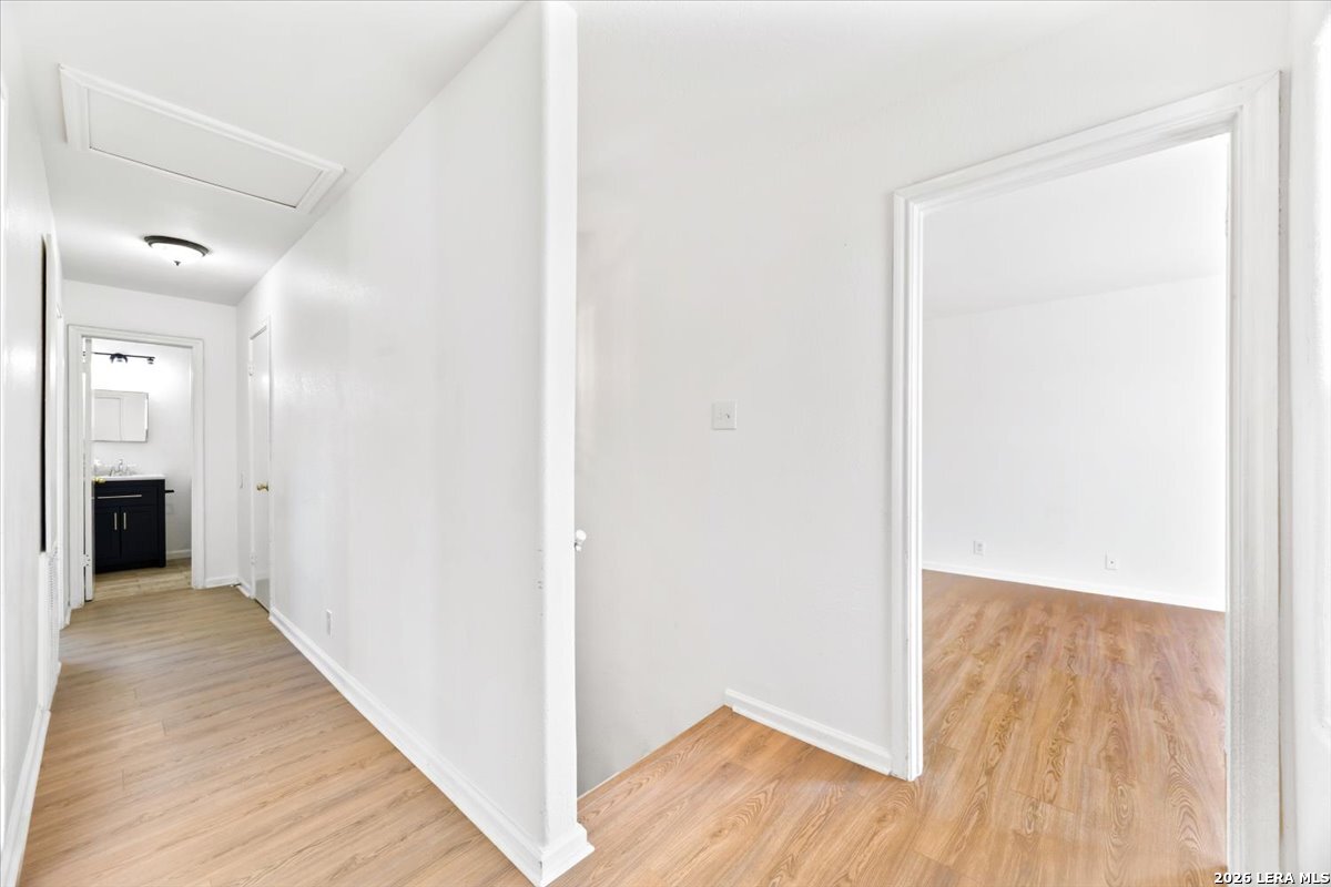 3510 Candleglenn San Antonio TX 78244