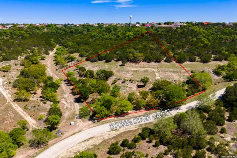 2210-3A Stoneledge Drive Kerrville TX 78028
