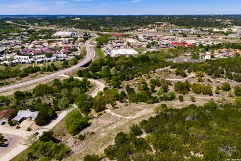 2210-3A Stoneledge Drive Kerrville TX 78028