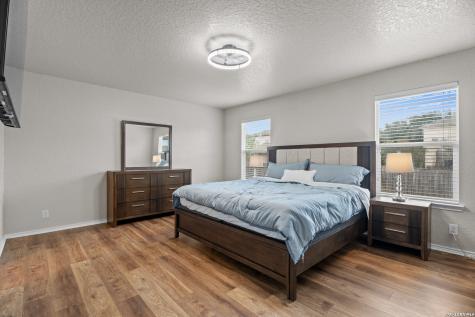 5406 Duke Field San Antonio TX 78227