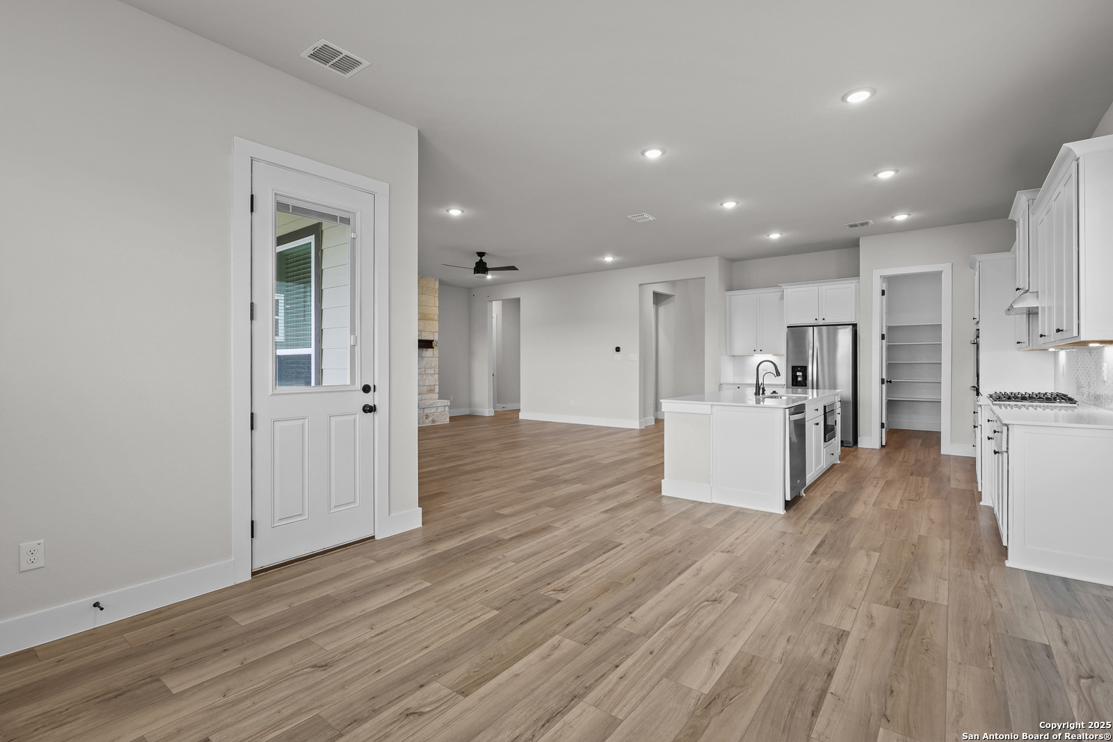 4511 Yoakum Valley Schertz TX 78108