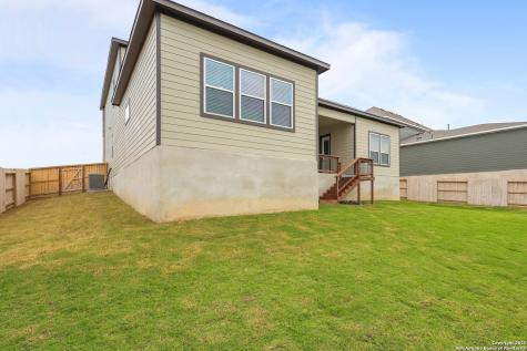 4511 Yoakum Valley Schertz TX 78108