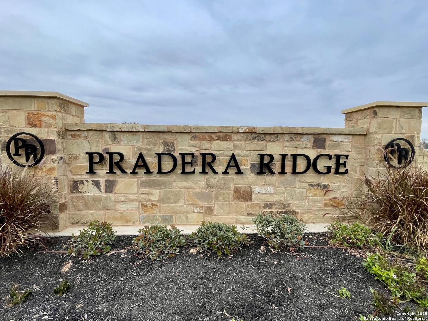 136 Pradera Ridge Floresville TX 78114