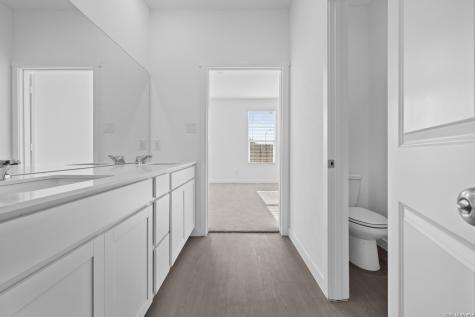1895 Nuthatch Ridge New Braunfels TX 78130