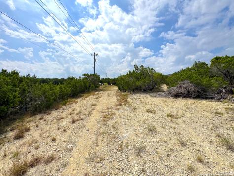 2085 Fm 484 Canyon Lake TX 78133