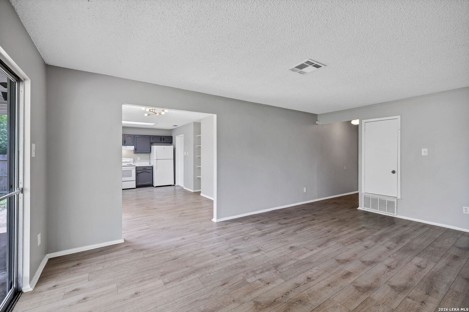 2822 Meadow River Street San Antonio TX 78251