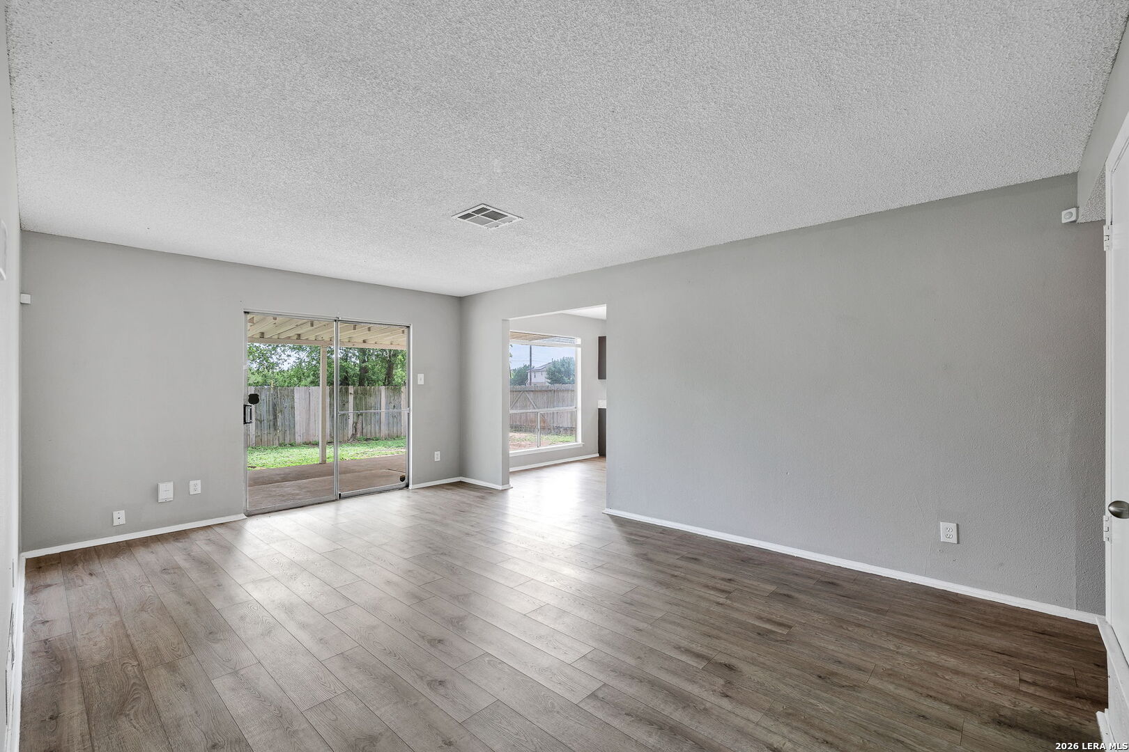 2822 Meadow River Street San Antonio TX 78251
