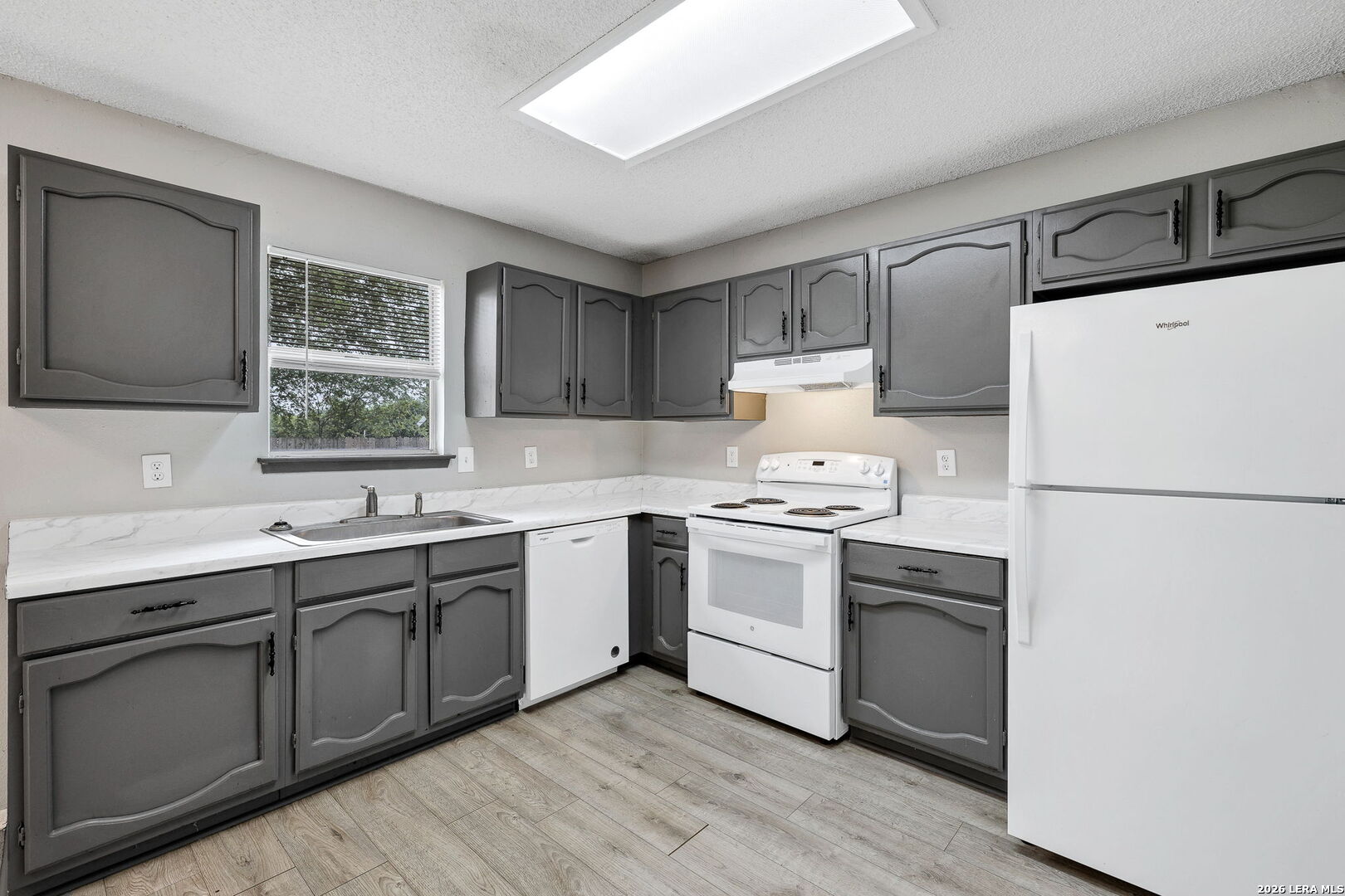 2822 Meadow River Street San Antonio TX 78251