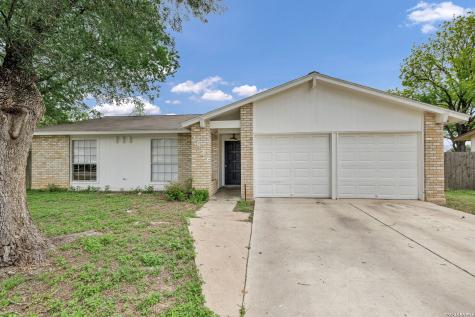 2822 Meadow River Street San Antonio TX 78251