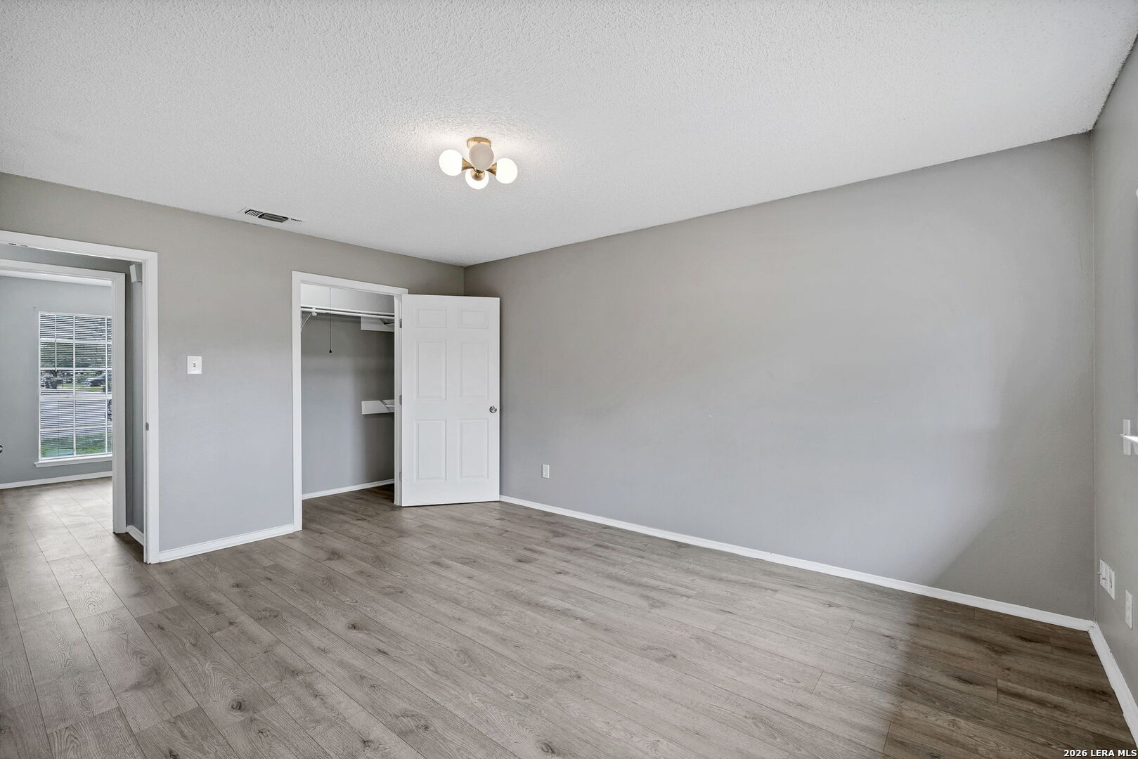 2822 Meadow River Street San Antonio TX 78251