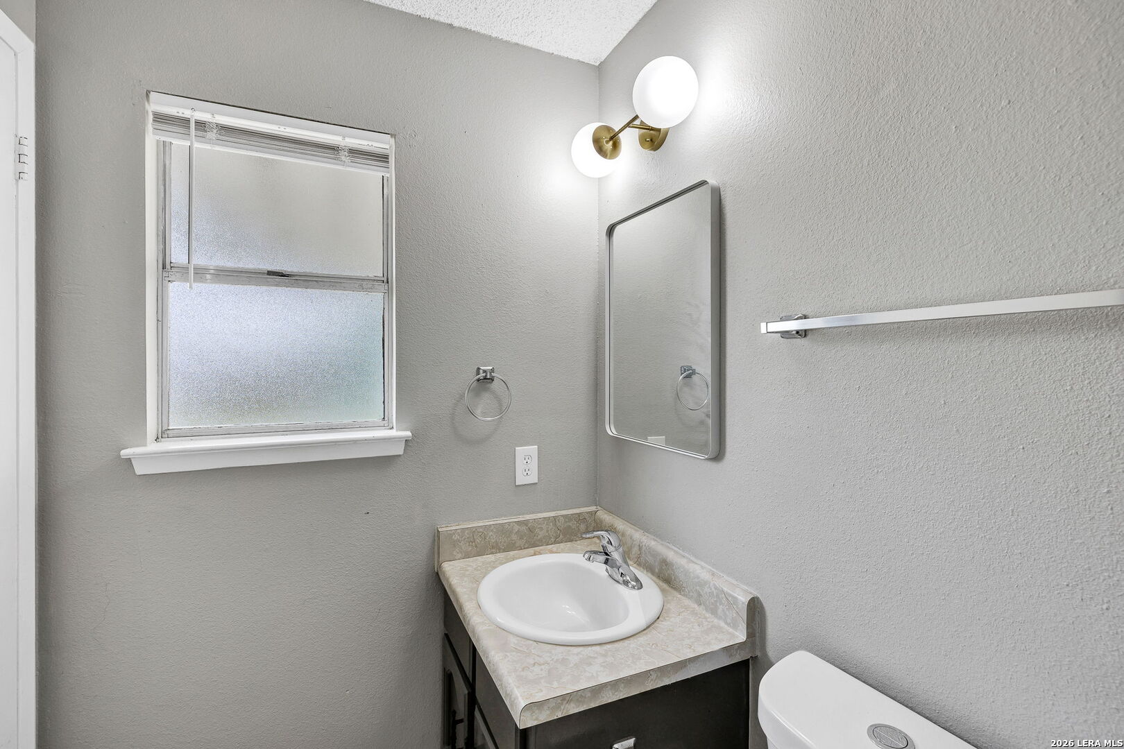 2822 Meadow River Street San Antonio TX 78251