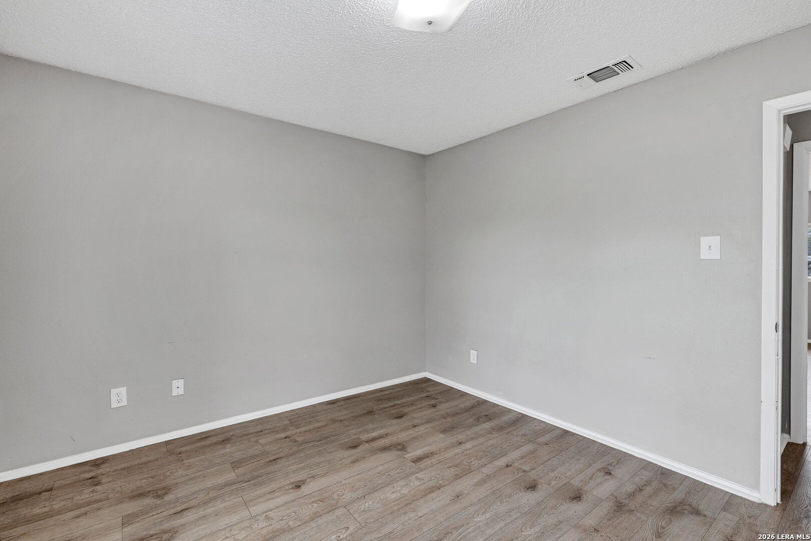 2822 Meadow River Street San Antonio TX 78251
