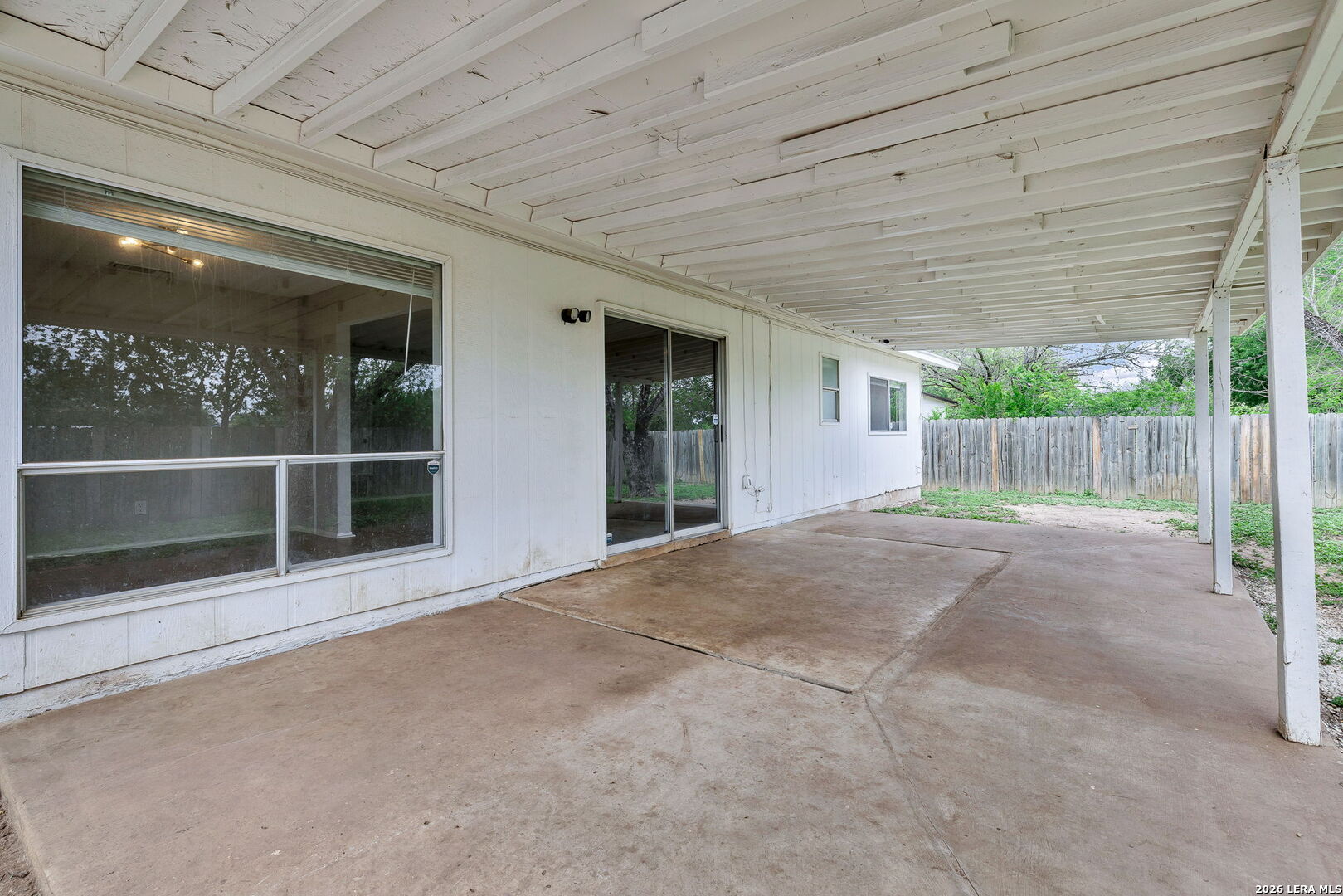 2822 Meadow River Street San Antonio TX 78251