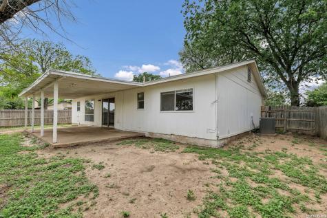 2822 Meadow River Street San Antonio TX 78251