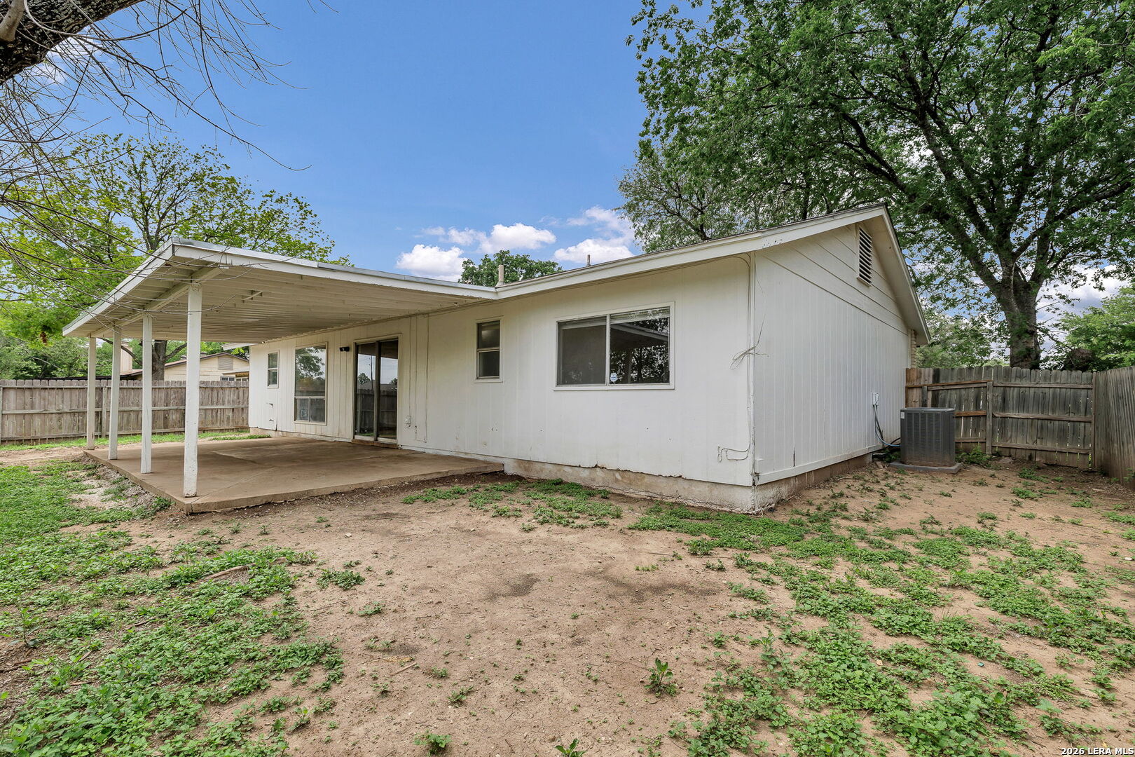 2822 Meadow River Street San Antonio TX 78251