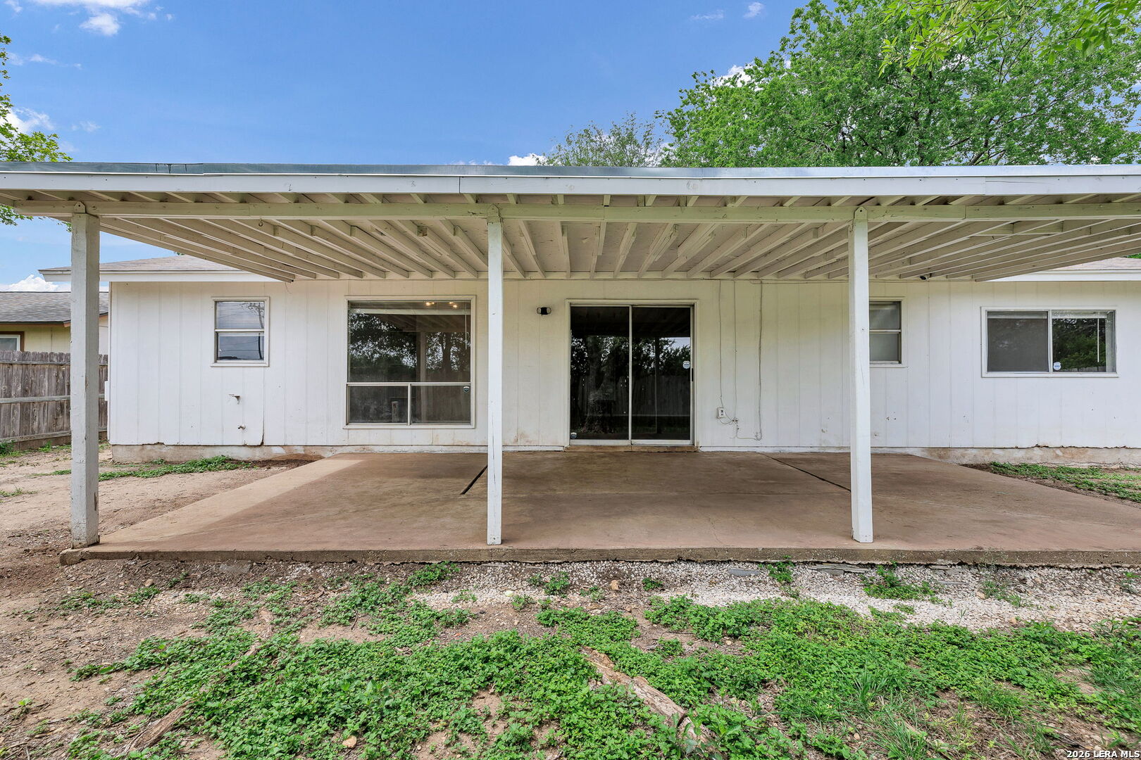 2822 Meadow River Street San Antonio TX 78251