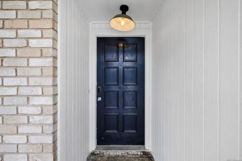 2822 Meadow River Street San Antonio TX 78251
