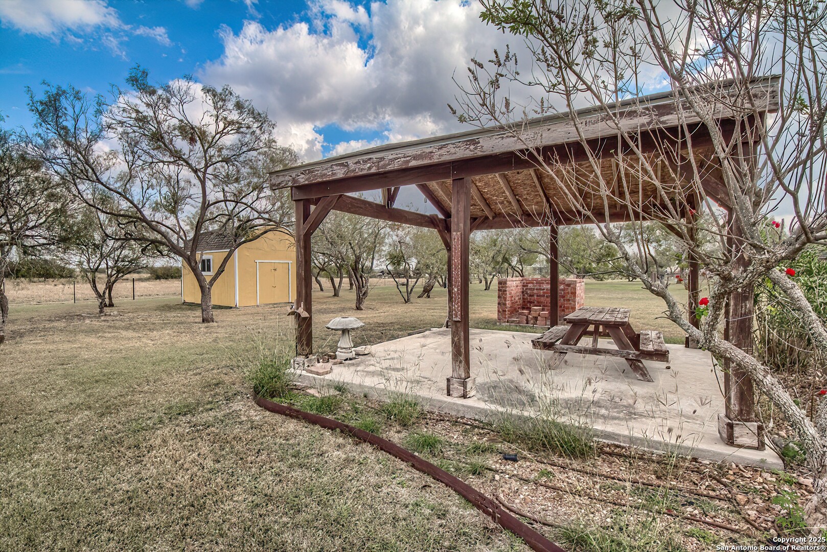 123 Colette Marion TX 78124