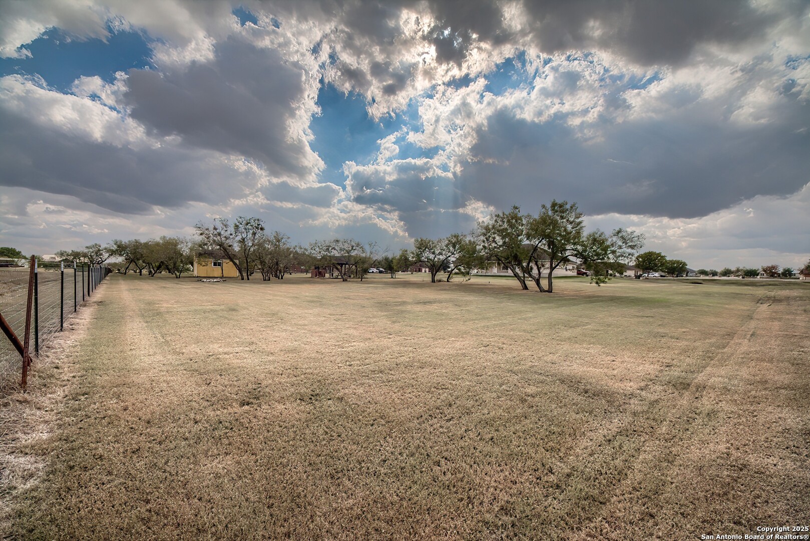 123 Colette Marion TX 78124