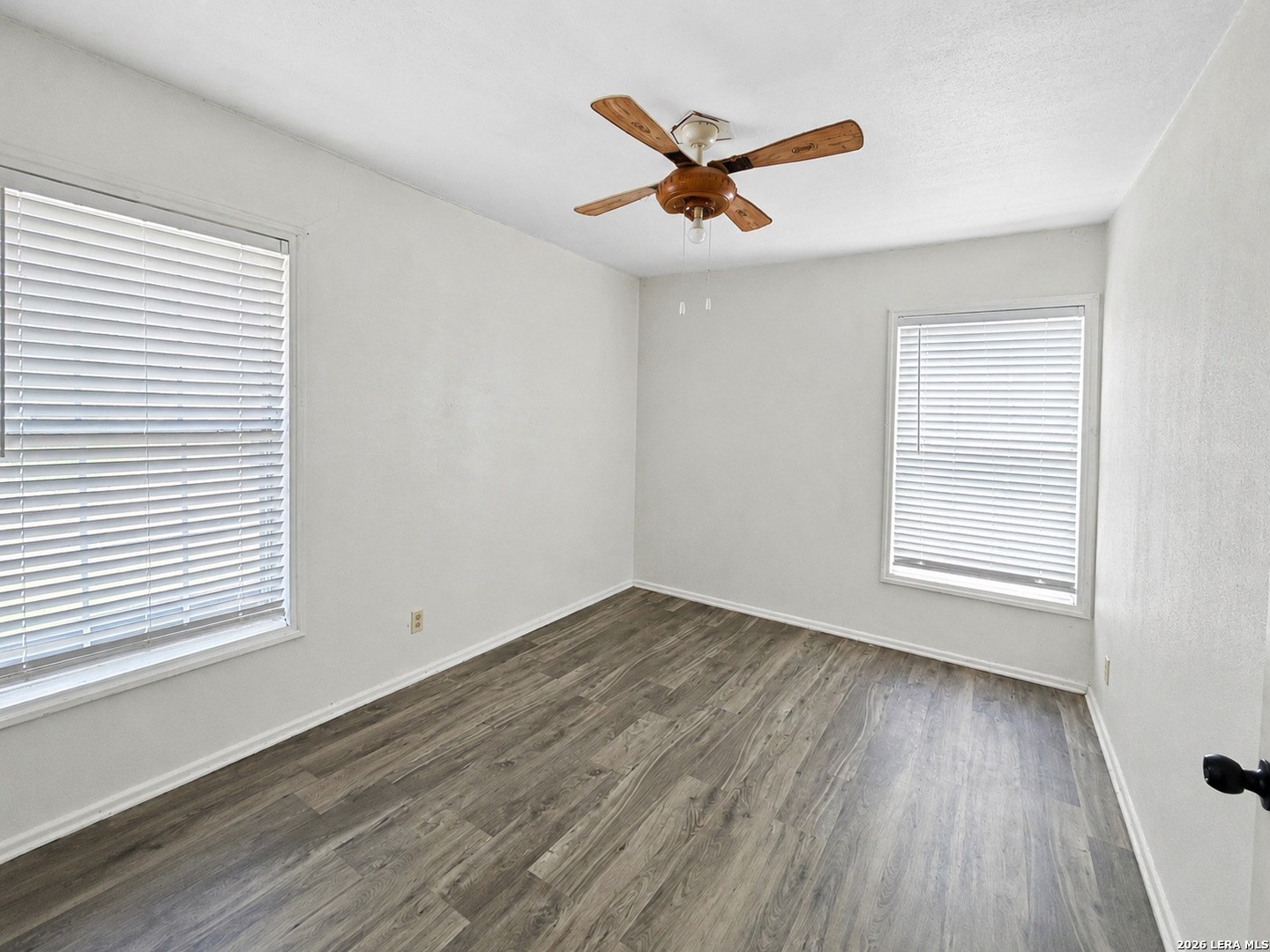914 Glamis Avenue San Antonio TX 78223