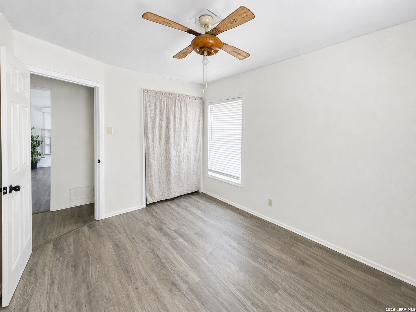 914 Glamis Avenue San Antonio TX 78223
