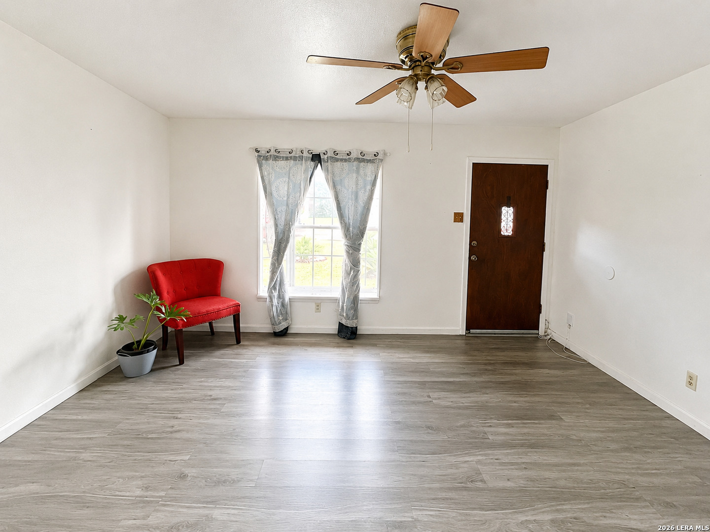 914 Glamis Avenue San Antonio TX 78223