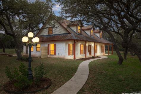 2219 Estate View Drive San Antonio TX 78260