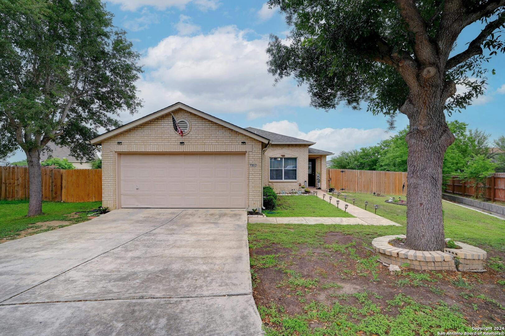 7702 Eastbrook Farm San Antonio TX 78239