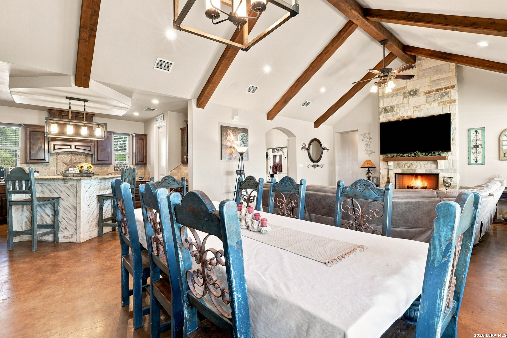 1250 County Road 304 Floresville TX 78114