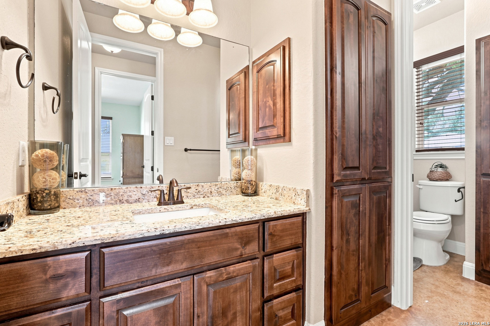 1250 County Road 304 Floresville TX 78114