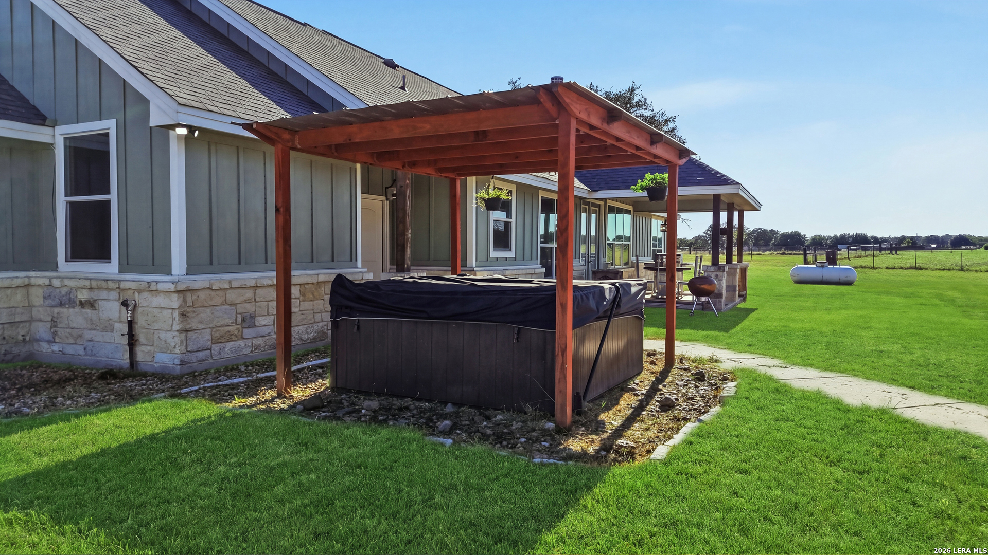 1250 County Road 304 Floresville TX 78114