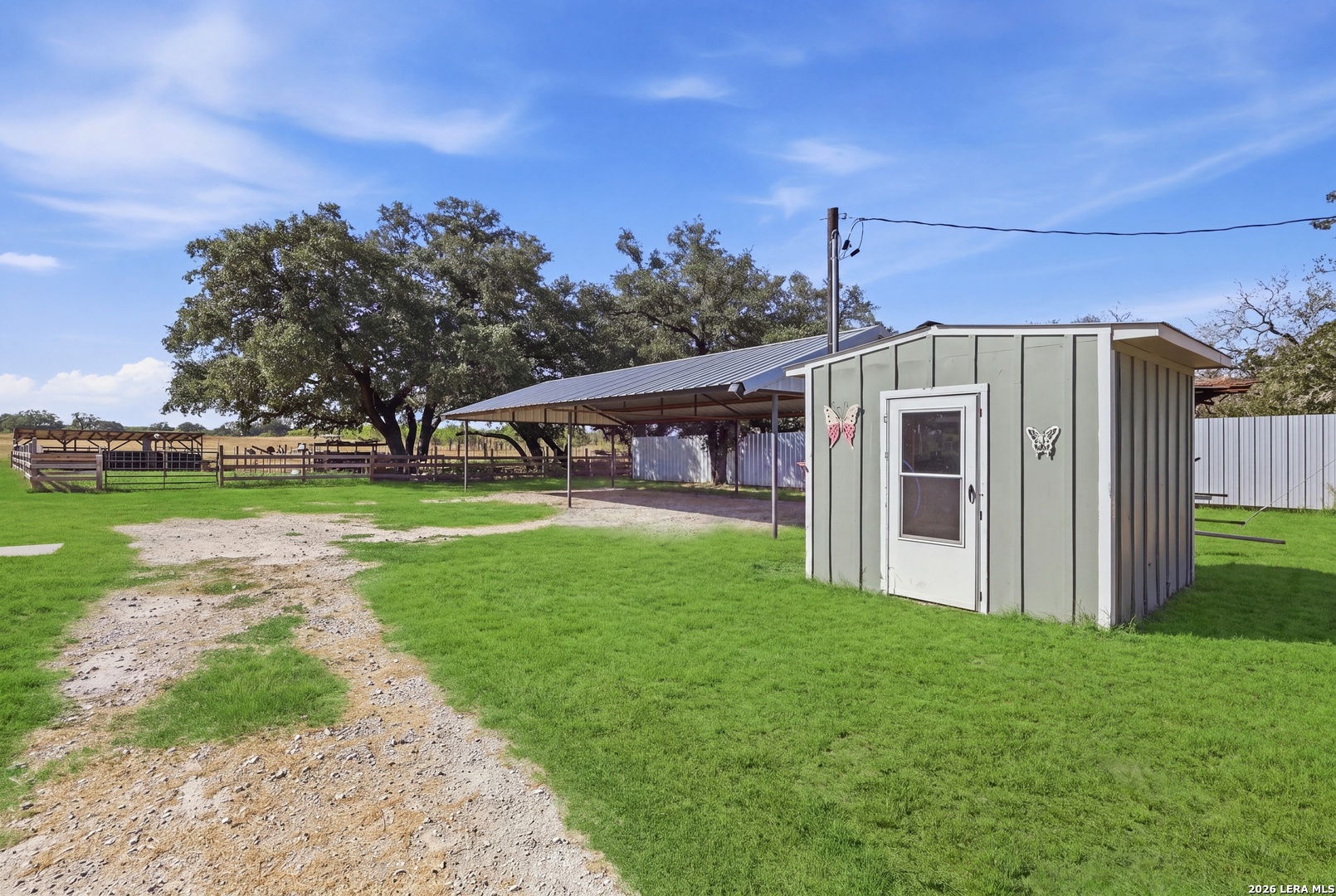 1250 County Road 304 Floresville TX 78114