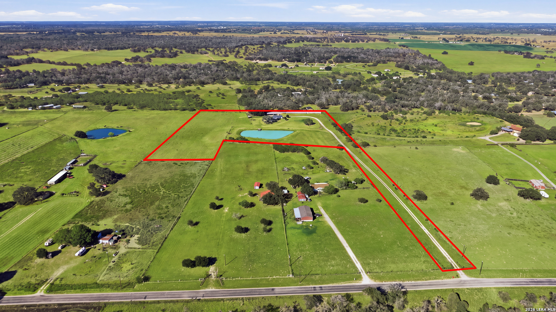 1250 County Road 304 Floresville TX 78114