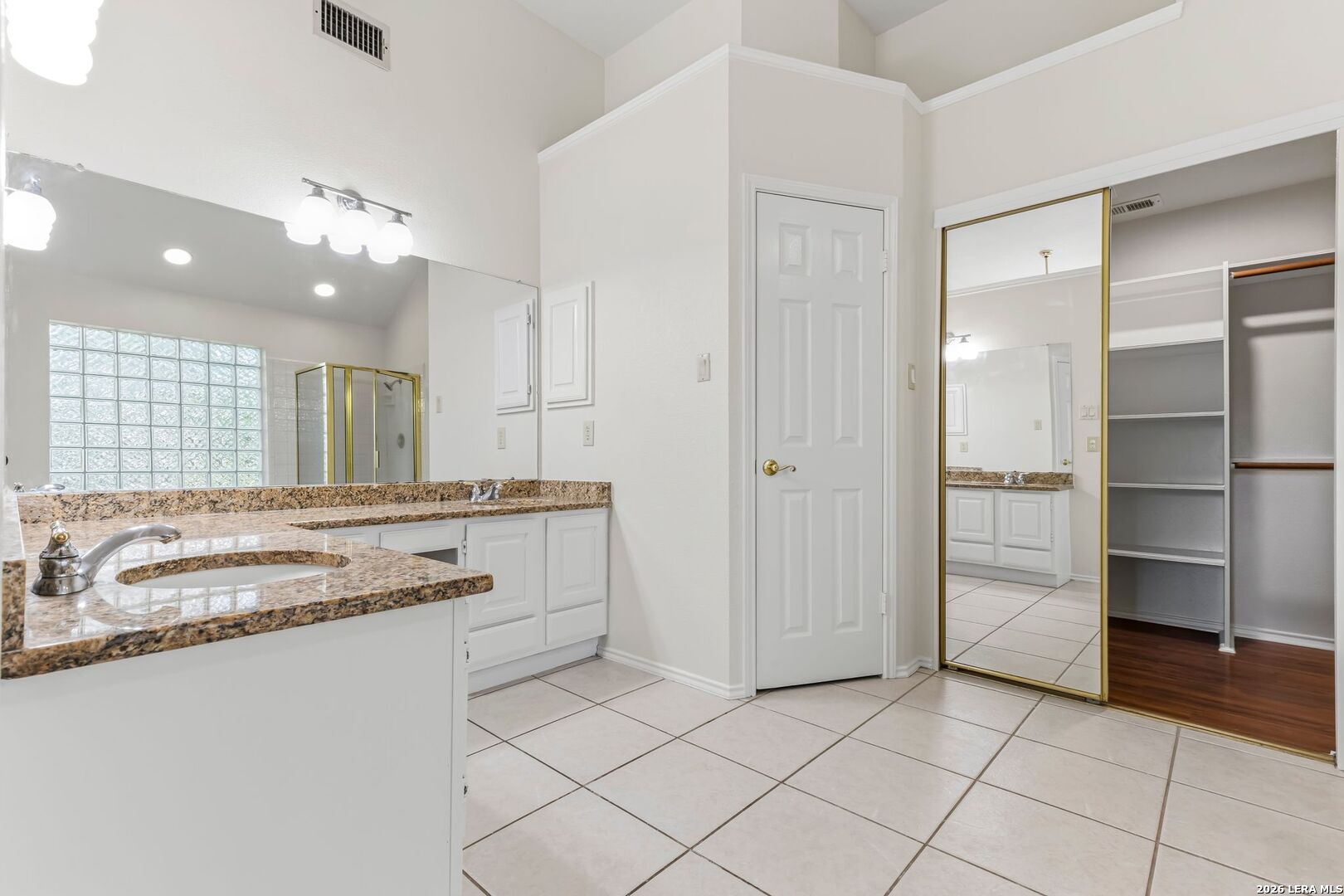 13702 Chittim Woods San Antonio TX 78232