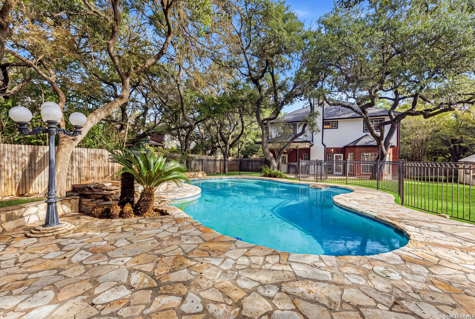 13702 Chittim Woods San Antonio TX 78232