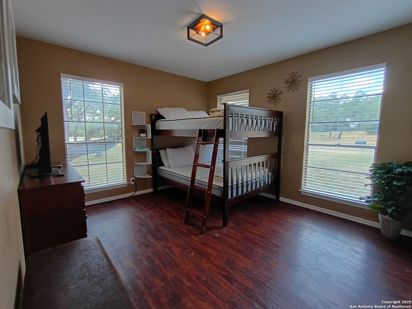 1401 Dezarae 4 San Antonio TX 78253